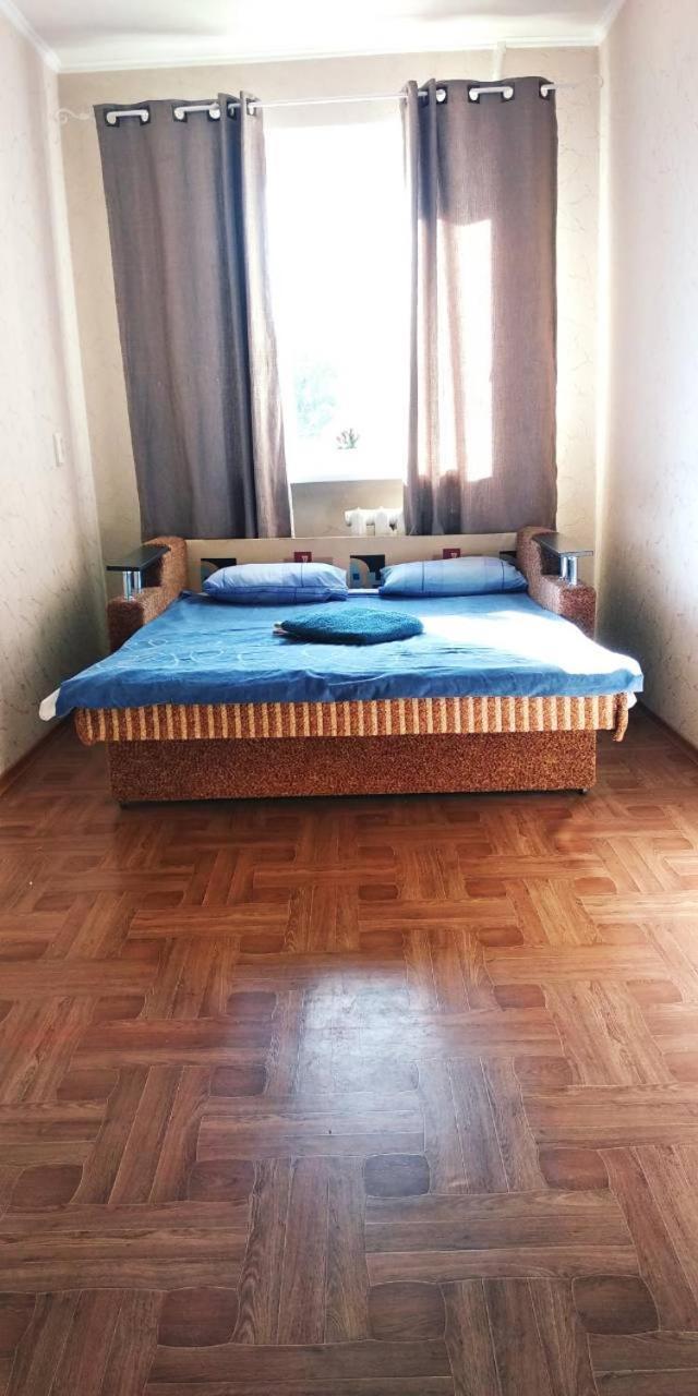 Apartment 2 Rooms Slobozhansky Prospekt Nizhnednepsovsk Exterior foto